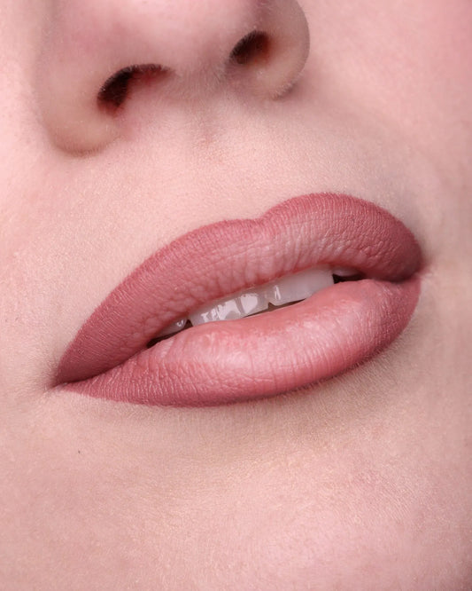 LONG LASTING – LÁPIS DE CONTORNO DE LÁBIOS - 09L – Nude Freddo