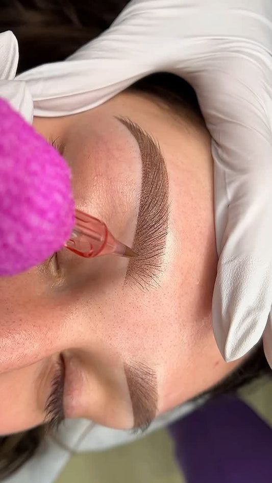 Formação em Micropigmentação de Sobrancelhas – Técnica Shadow Brows