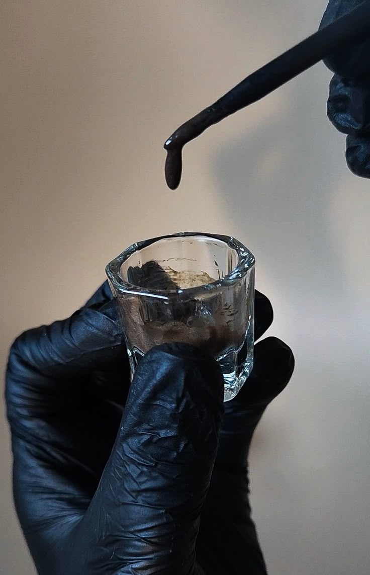 Formação  Designer de Sobrancelhas c/ Henna